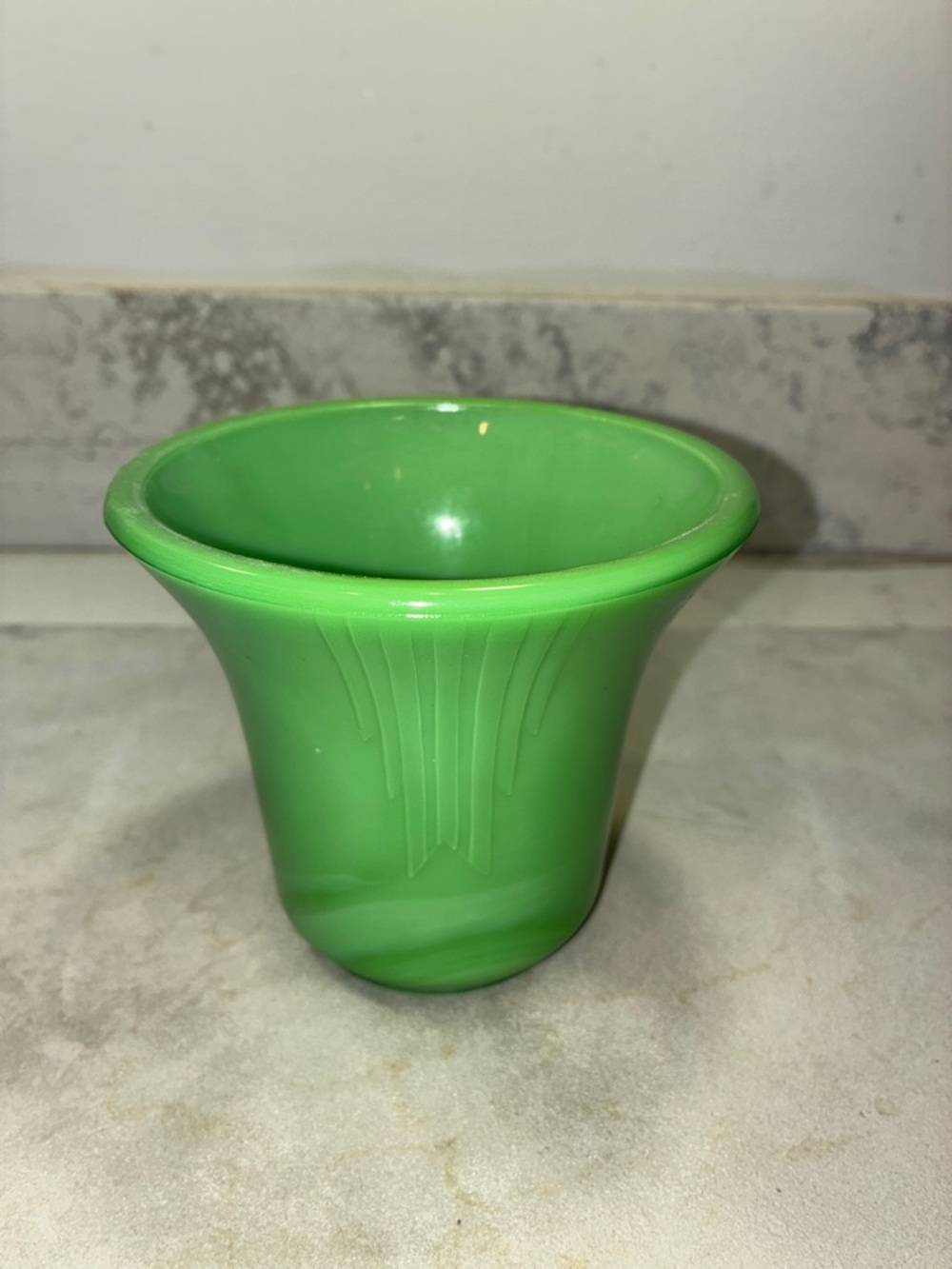 Jadeite Green Uranium Akro Agate Slag Glass Planter UV Glow Milk Glass Pristine